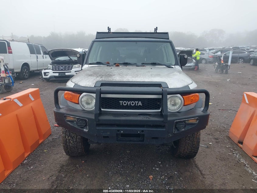 2007 Toyota Fj Cruiser VIN: JTEBU11F470012826 Lot: 43453056