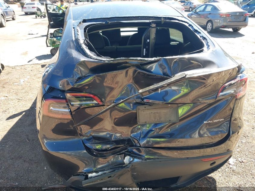 2024 Tesla Model Y Long Range Dual Motor All-Wheel Drive VIN: 7SAYGDEE6RF086930 Lot: 43453117