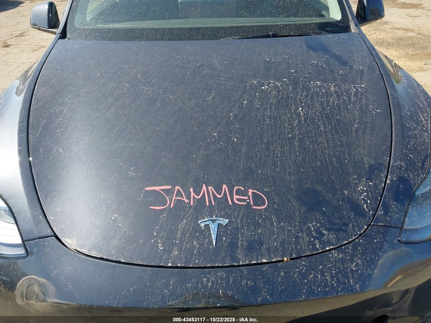 2024 Tesla Model Y Long Range Dual Motor All-Wheel Drive VIN: 7SAYGDEE6RF086930 Lot: 43453117