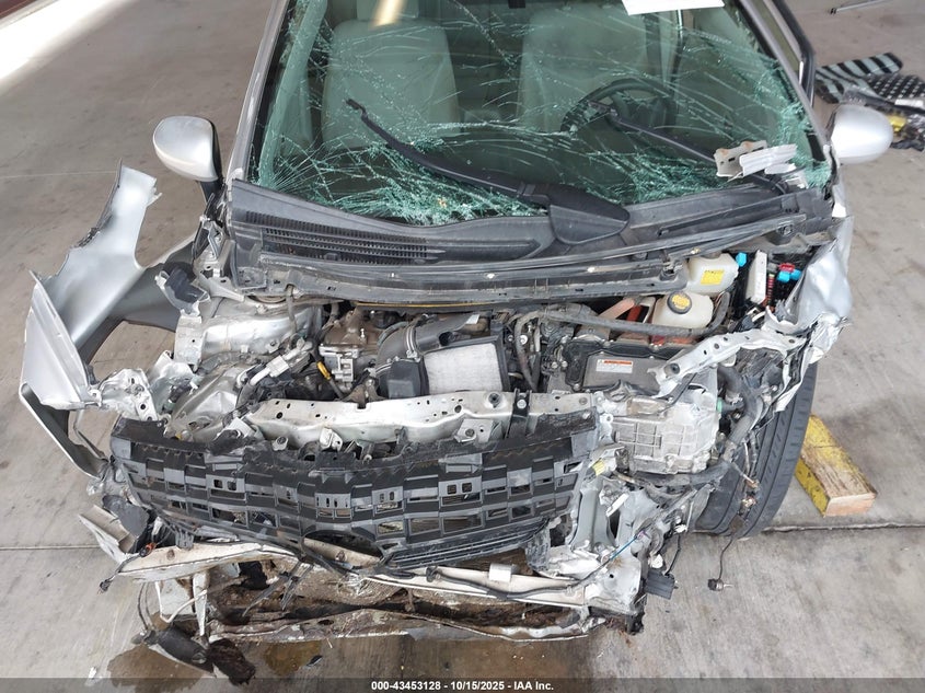 JTDKN3DU0C5395121 2012 TOYOTA PRIUS photo no. 10