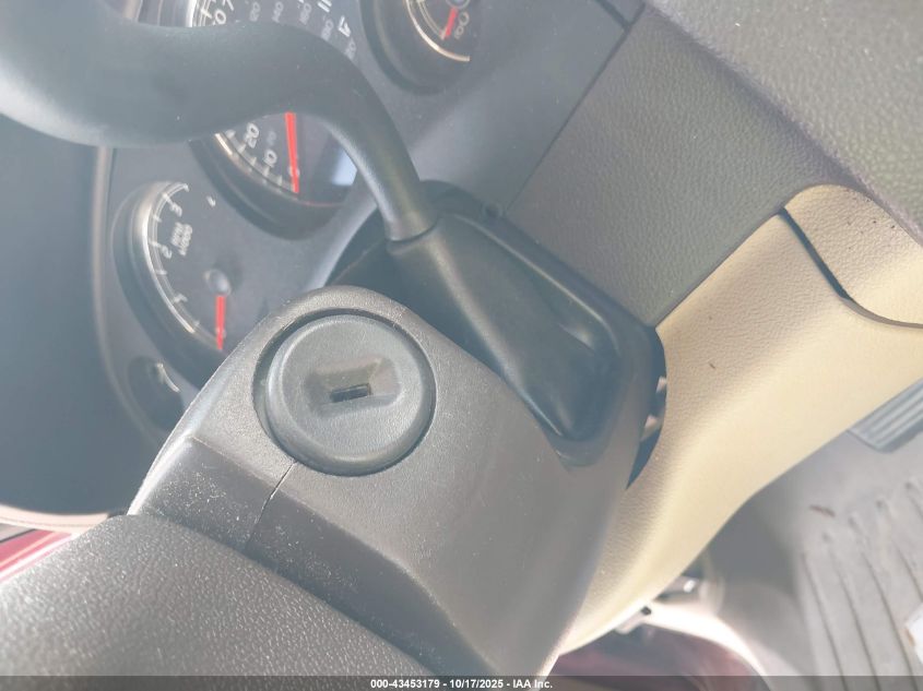 2013 GMC Sierra 3500Hd Denali VIN: 1GT426C8XDF174242 Lot: 43453179