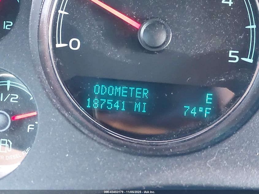 2013 GMC Sierra 3500Hd Denali VIN: 1GT426C8XDF174242 Lot: 43453179