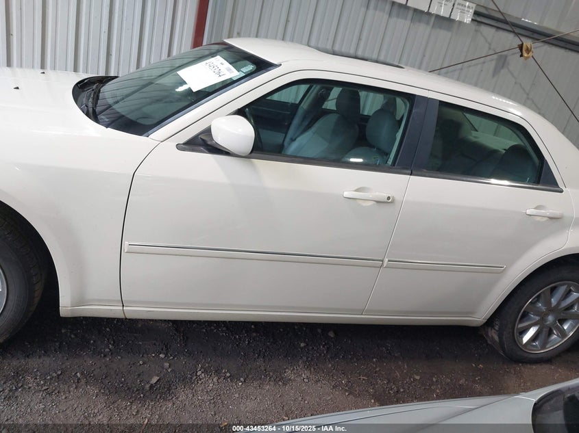 2007 Chrysler 300 Touring VIN: 2C3KA53G87H872027 Lot: 43453264