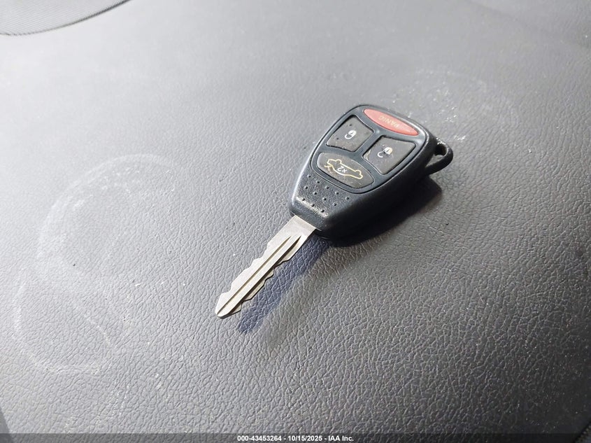 2007 Chrysler 300 Touring VIN: 2C3KA53G87H872027 Lot: 43453264