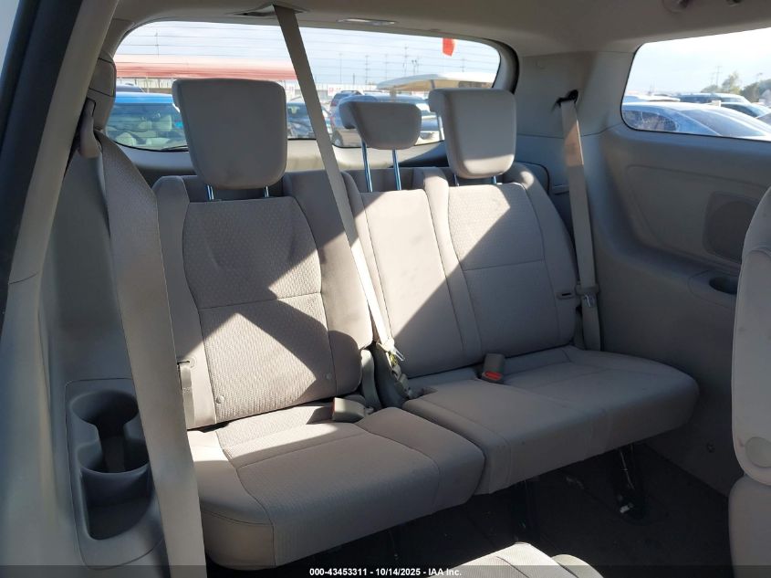 2016 Kia Sedona L VIN: KNDMA5C18G6106932 Lot: 43453311