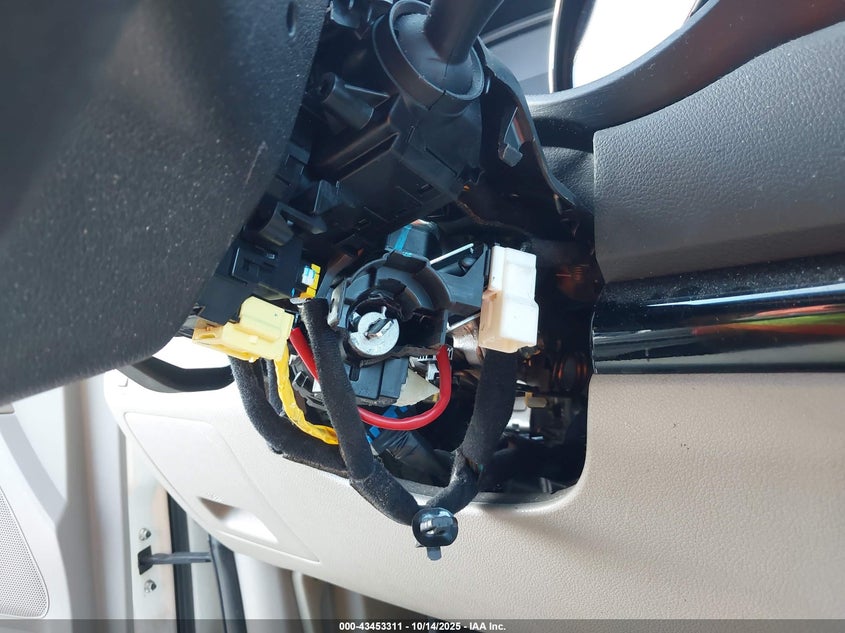 2016 Kia Sedona L VIN: KNDMA5C18G6106932 Lot: 43453311