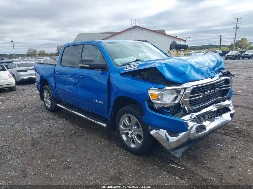 RAM 1500 BIG HORN 4X4 5 7 BOX