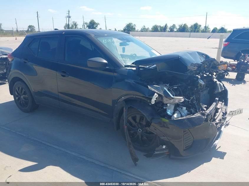 NISSAN KICKS S XTRONIC CVT