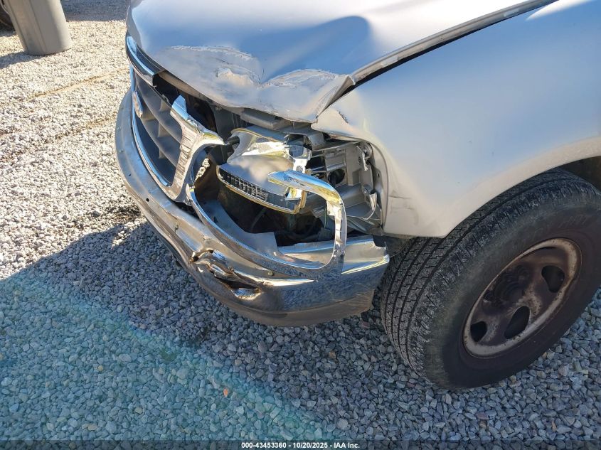 2004 Ford F-150 Heritage Xl/Xlt VIN: 2FTRF17234CA80458 Lot: 43453360