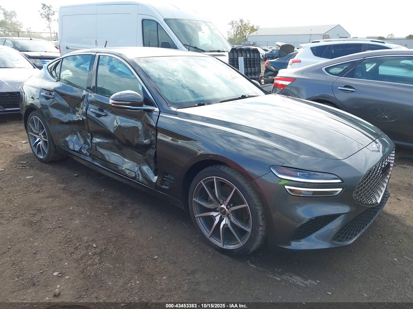 GENESIS G70 2.0T AWD