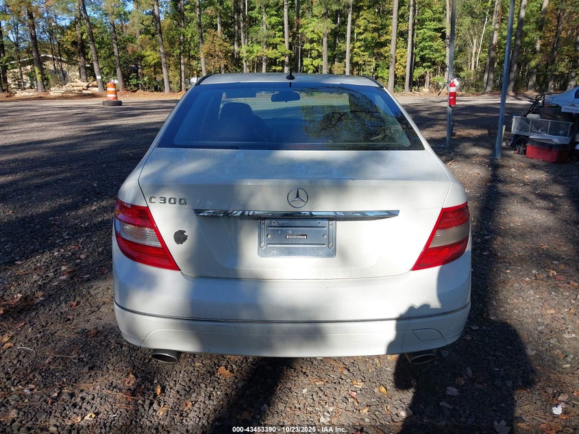 2008 Mercedes-Benz C 300 Luxury/Sport VIN: WDDGF54X48R039110 Lot: 43453390