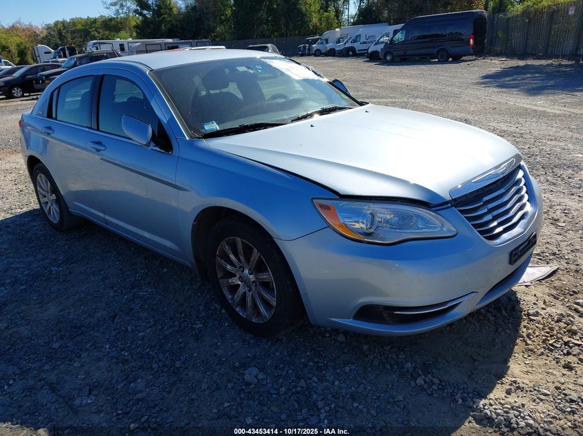 2013 CHRYSLER 200 TOURING - 1C3CCBBB8DN736857