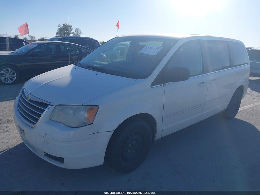 2A8HR44E49R644490 2009 CHRYSLER TOWN & COUNTRY photo no. 2