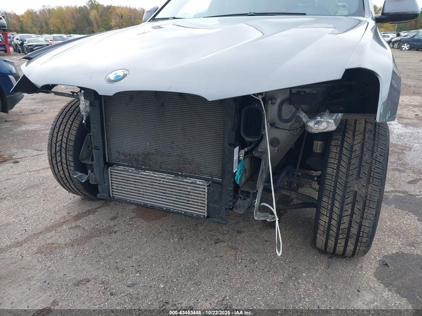 5UXWX9C33H0T21055 2017 BMW X3 photo no. 6