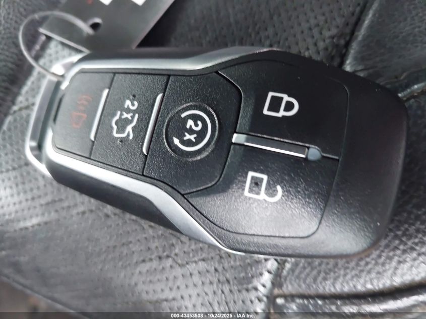 2013 Ford Fusion Titanium VIN: 3FA6P0K91DR146632 Lot: 43453508