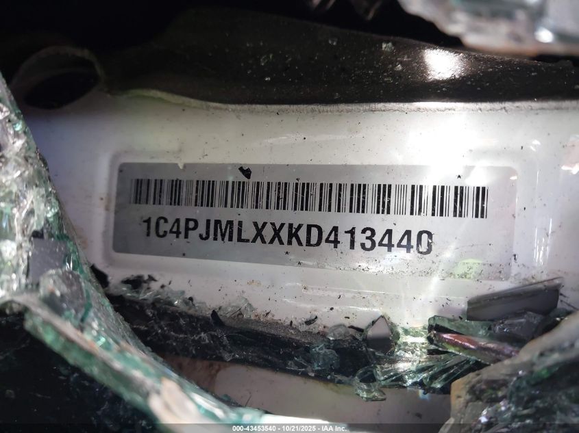 2019 Jeep Cherokee Altitude 4X4 VIN: 1C4PJMLXXKD413440 Lot: 43453540