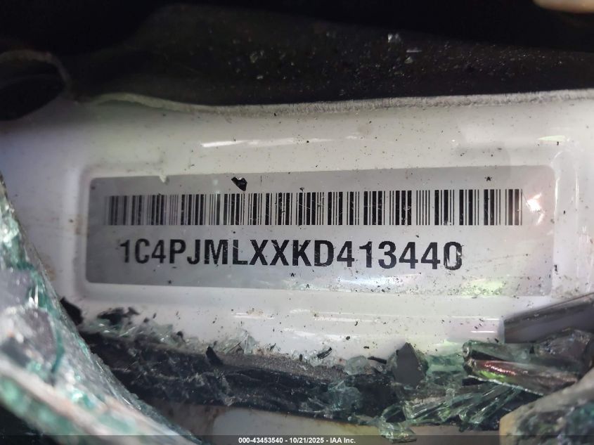 2019 Jeep Cherokee Altitude 4X4 VIN: 1C4PJMLXXKD413440 Lot: 43453540