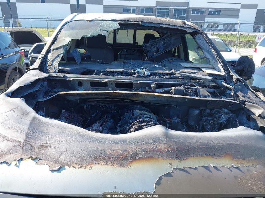 2017 NISSAN TITAN SV 1N6AA1E50HN570801