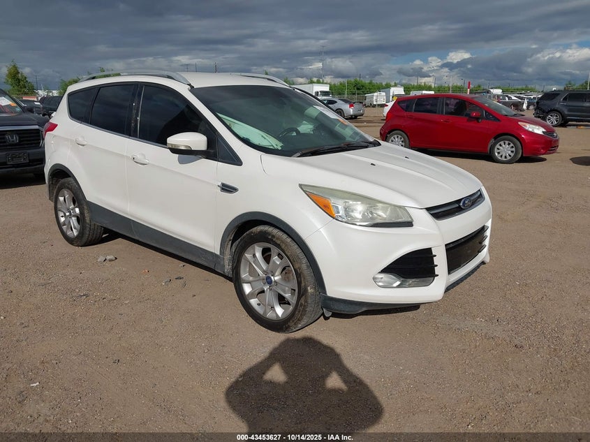 FORD ESCAPE TITANIUM