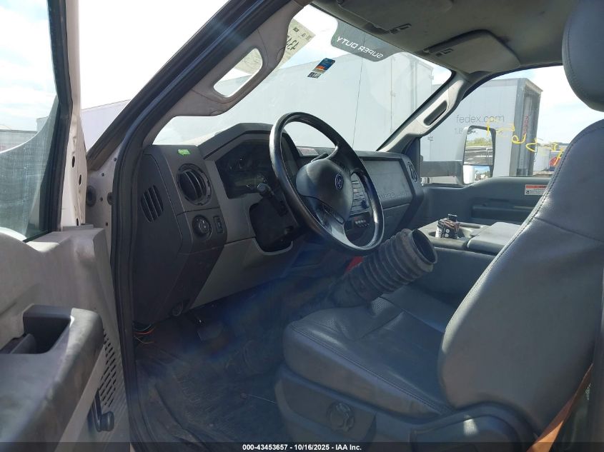 2013 Ford Super Duty F-750 Straight Frame Xl/Xlt VIN: 3FRNF7FA1DV035594 Lot: 43453657