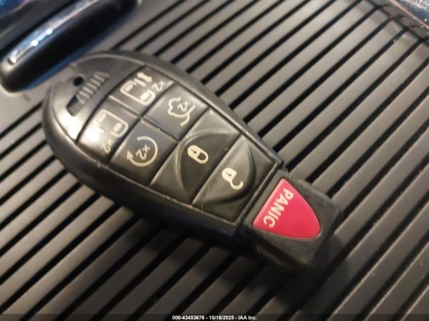 2017 Dodge Grand Caravan Gt VIN: 2C4RDGEG5HR672812 Lot: 43453676