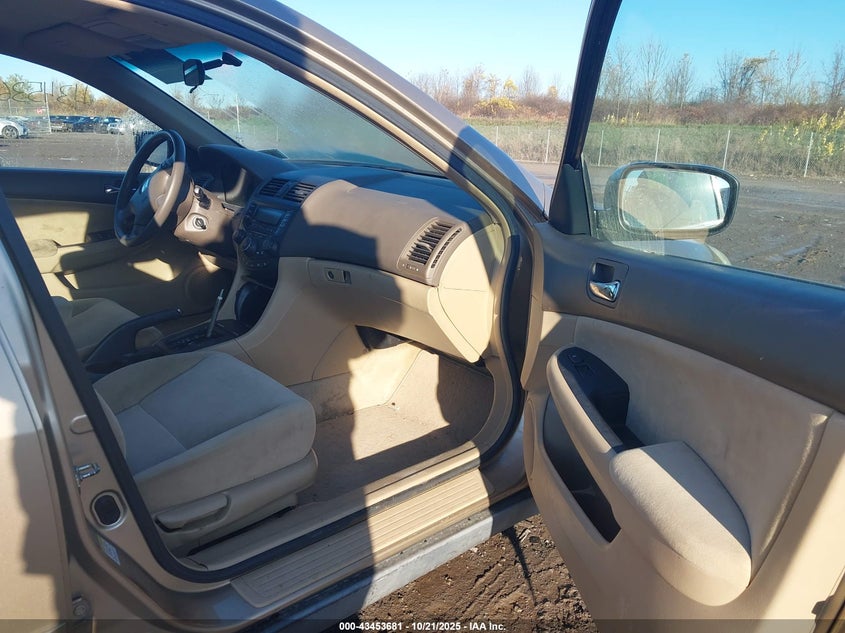 1HGCM56415A170525 2005 HONDA ACCORD photo no. 5