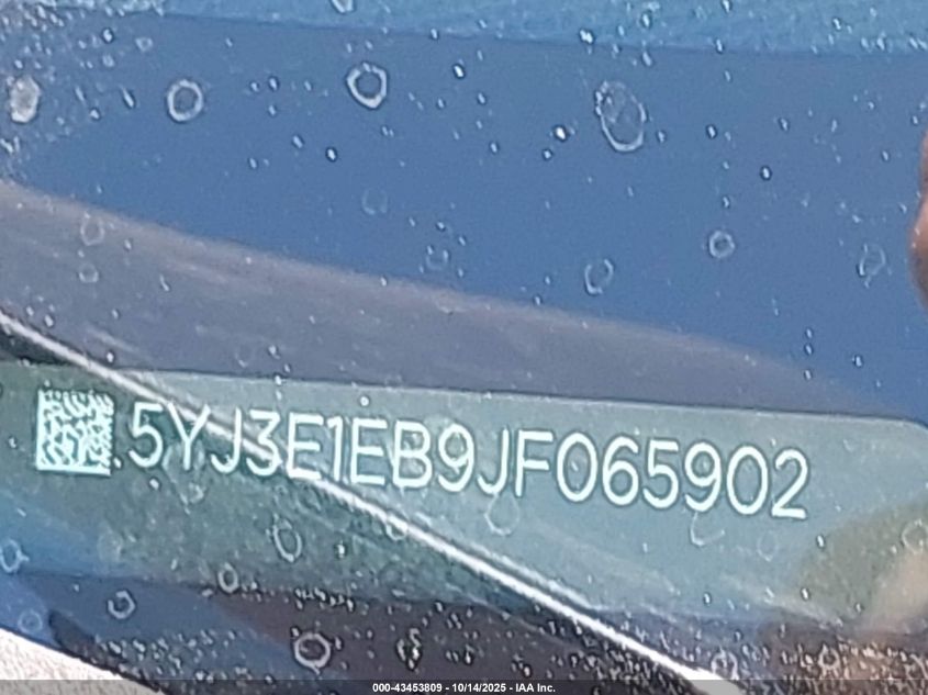 2018 Tesla Model 3 Long Range/Performance VIN: 5YJ3E1EB9JF065902 Lot: 43453809