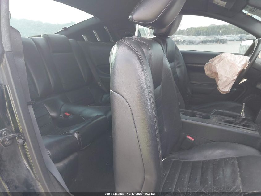 2007 Ford Mustang Gt Deluxe/Gt Premium VIN: 1ZVFT82H875249076 Lot: 43453838