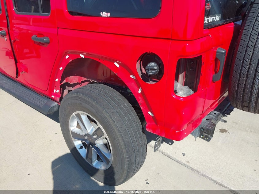 2022 JEEP WRANGLER UNLIMITED SAHARA 4X4 1C4HJXEG3NW255101