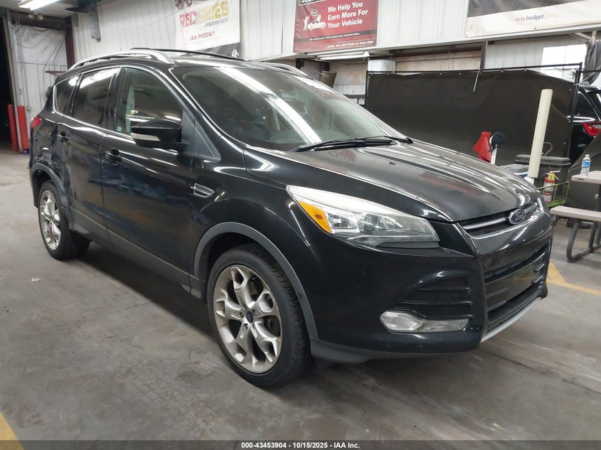 FORD ESCAPE TITANIUM
