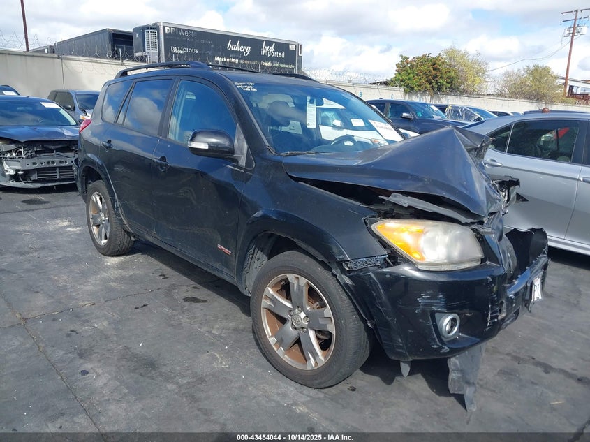 TOYOTA RAV4 SPORT V6