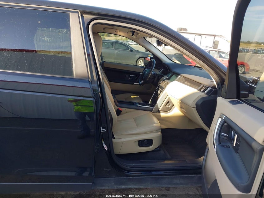 2017 LAND ROVER DISCOVERY SPORT HSE - SALCR2BG1HH687617