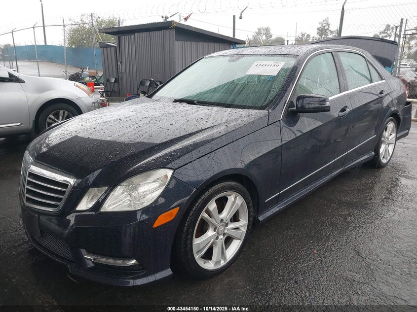 2013 MERCEDES-BENZ E 350 WDDHF5KB1DA683880