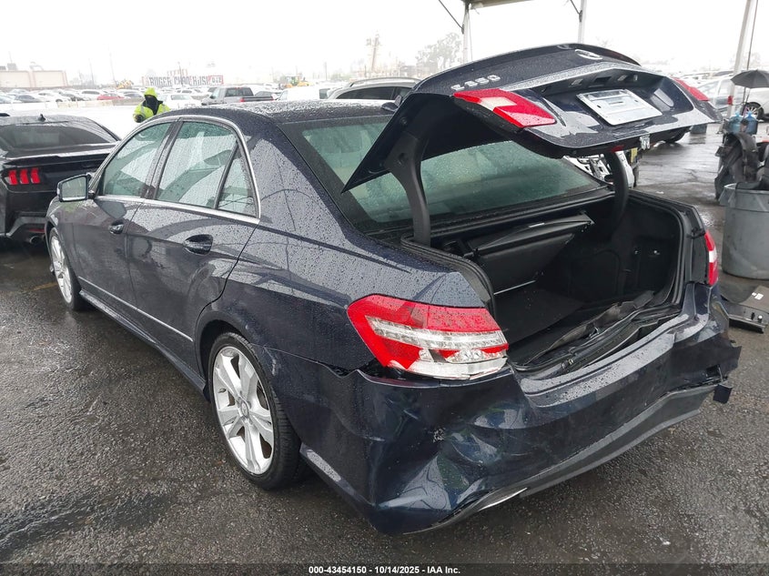 2013 MERCEDES-BENZ E 350 WDDHF5KB1DA683880