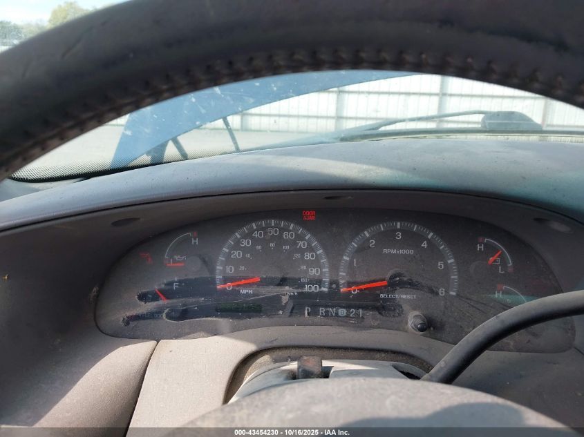 2002 Ford F-150 Lariat/Xlt VIN: 1FTRW08L82KA54383 Lot: 43454230