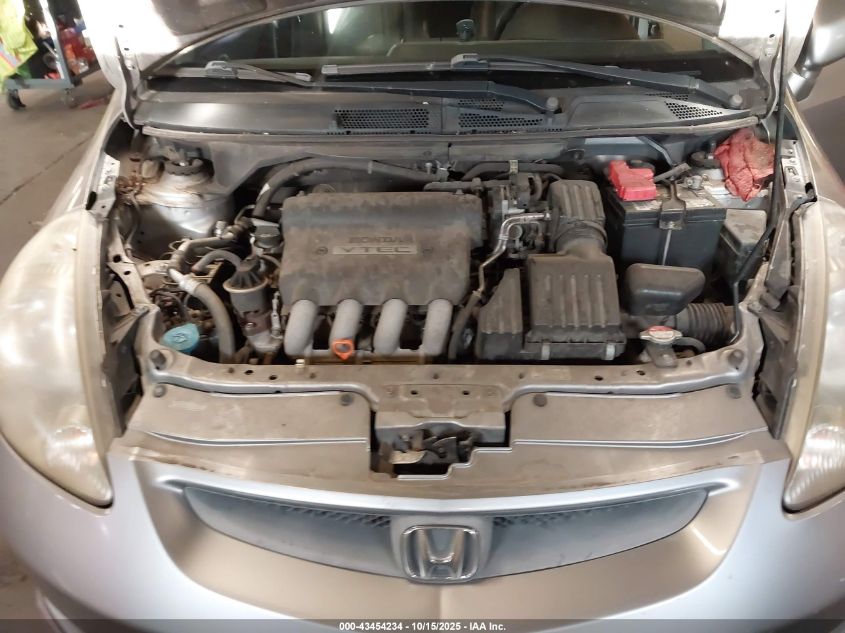 2008 Honda Fit Sport VIN: JHMGD38638S044604 Lot: 43454234