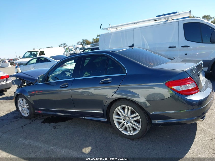 2009 Mercedes-Benz C 300 Luxury/Sport VIN: WDDGF54X59R061876 Lot: 43454245