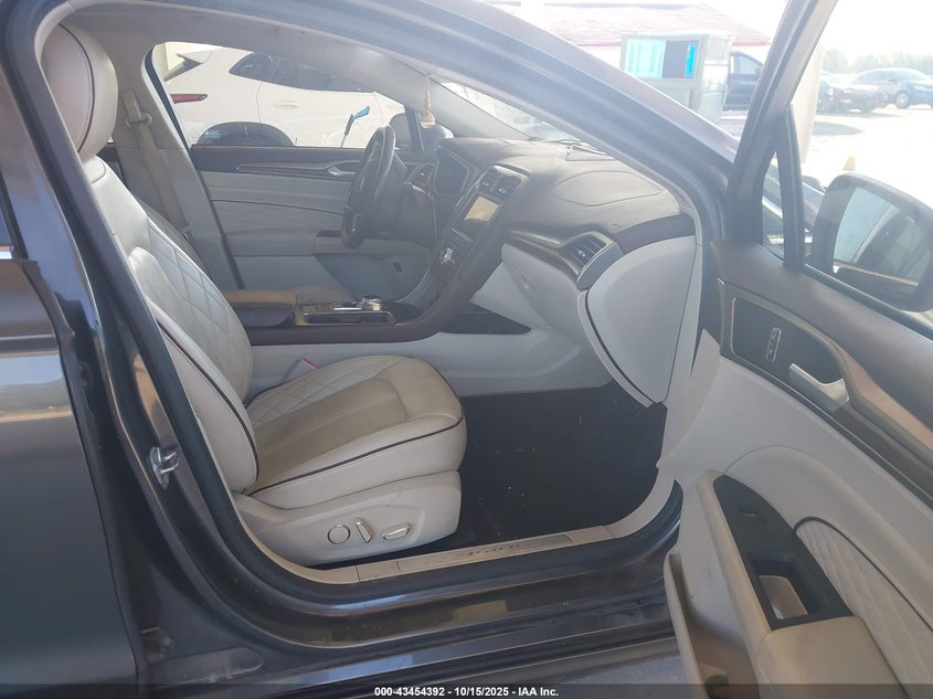 3FA6P0RU6JR113745 2018 FORD FUSION photo no. 5