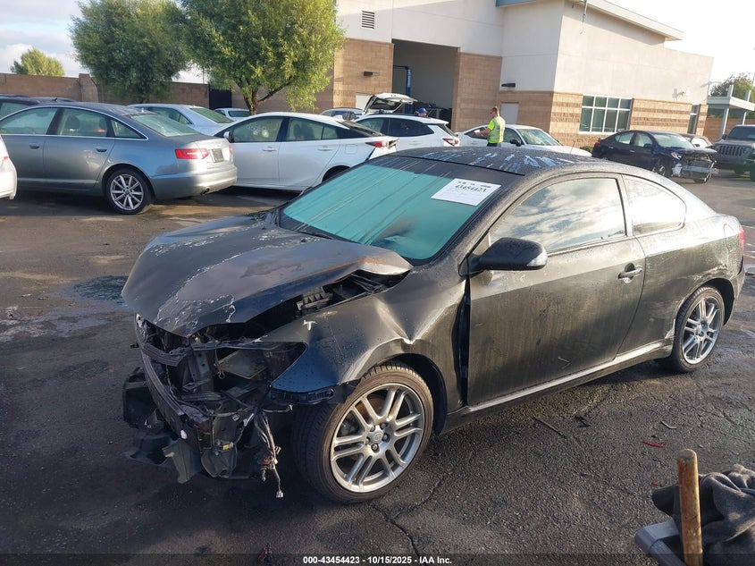 JTKDE177X60114861 2006 SCION TC photo no. 2