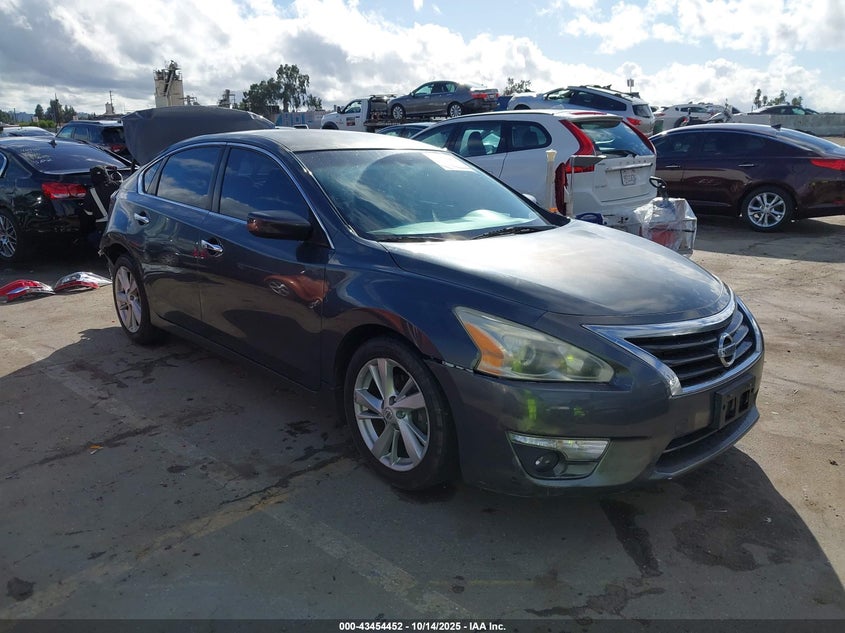 NISSAN ALTIMA 2.5 SV