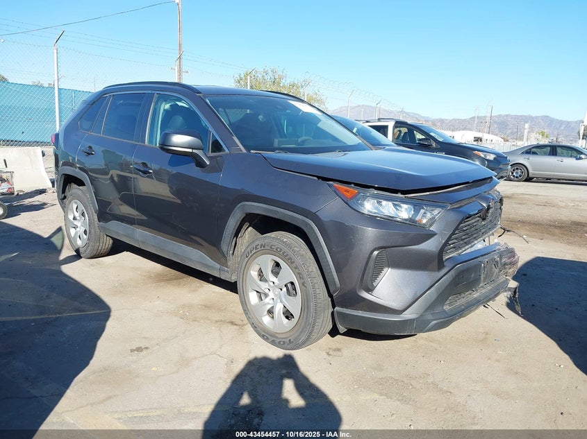 TOYOTA RAV4 LE
