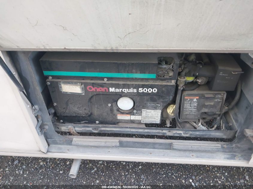 1997 Chevrolet P30 VIN: 1GBLP37J1V3315442 Lot: 43454524