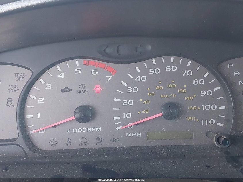 2004 Toyota Sequoia Sr5 V8 VIN: 5TDZT34A74S212769 Lot: 43454584