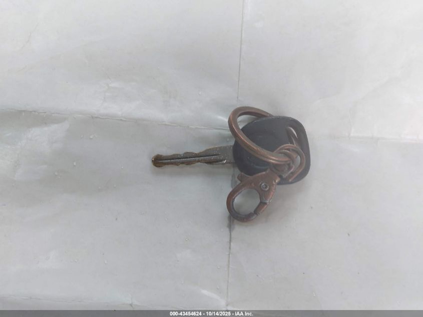 2001 GMC Yukon Xl 1500 Slt VIN: 3GKEC16T21G247817 Lot: 43454624