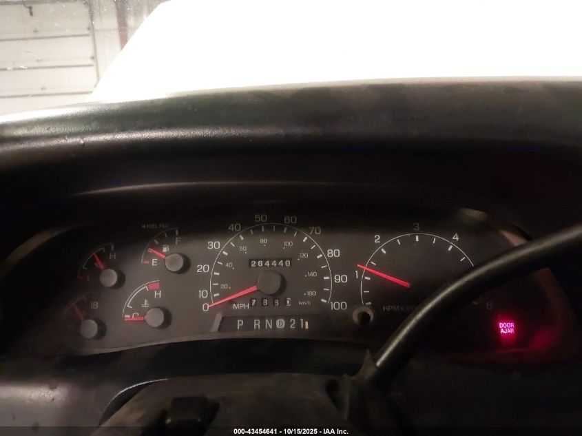 2000 Ford F-250 Lariat/Xl/Xlt VIN: 1FTNX21L0YED06491 Lot: 43454641