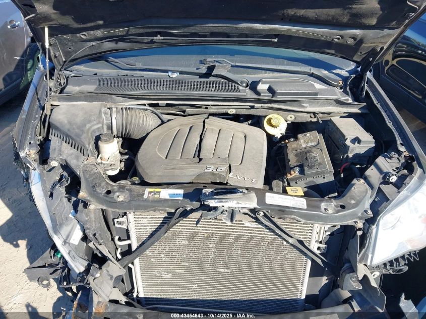 2015 Chrysler Town & Country Touring VIN: 2C4RC1BG9FR726307 Lot: 43454643