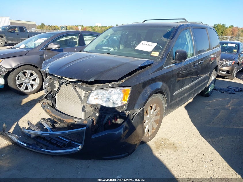 2C4RC1BG9FR726307 2015 CHRYSLER TOWN & COUNTRY photo no. 2