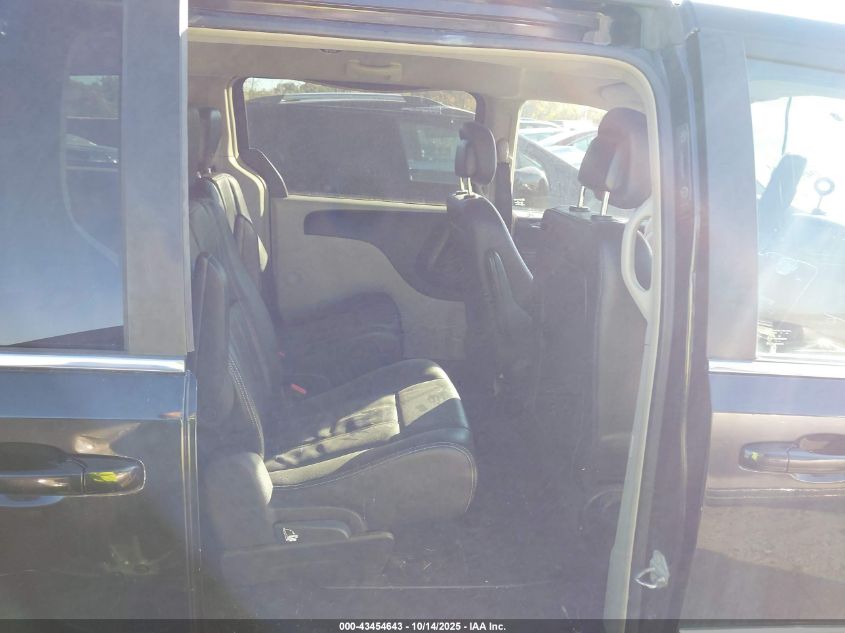 2015 Chrysler Town & Country Touring VIN: 2C4RC1BG9FR726307 Lot: 43454643