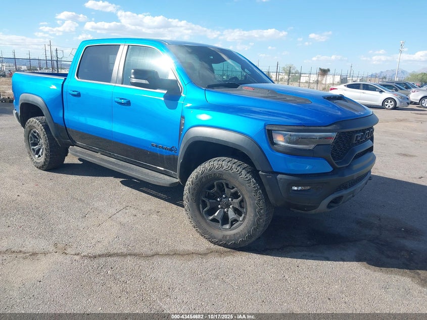 RAM 1500 TRX 4X4 5 7 BOX