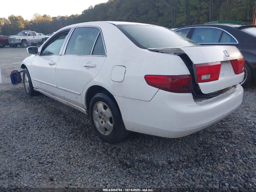 2003 Honda Accord 2.4 Lx white sedan gasoline 3HGCM563X3G702229 photo #4
